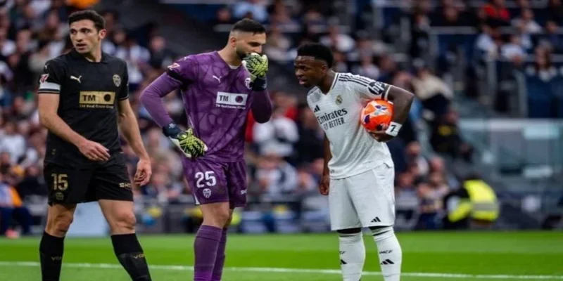 Vinicius chân sút tài năng của REAL